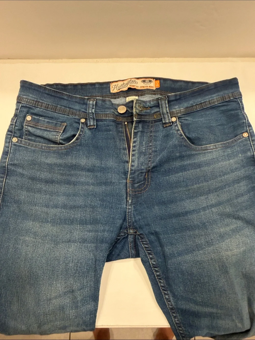 Men's Slim Jeans in Medium Blue Wash